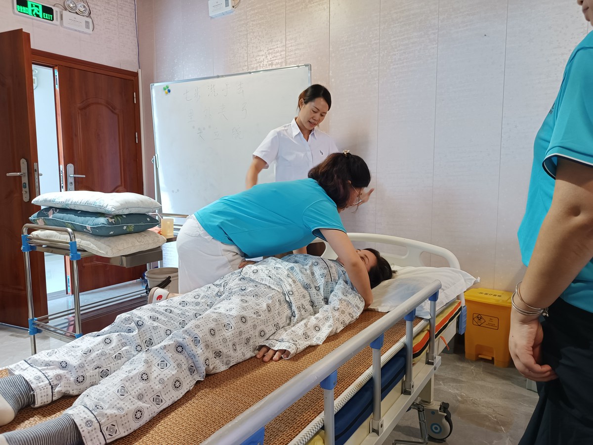 培训实录：一对一广东初级养老护理师学习培训案例分享！
